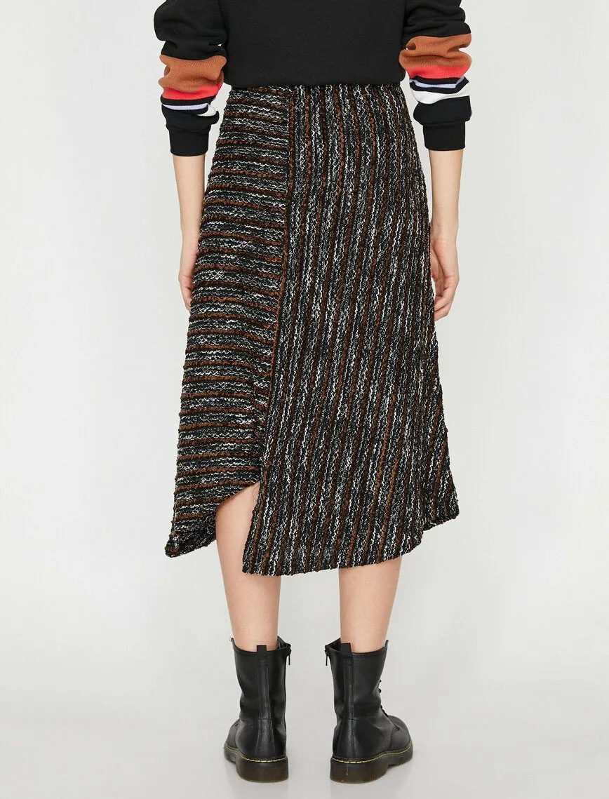 12000 Black Striped Midi Skirt