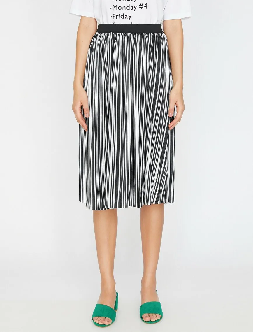 12203 Black Striped Midi Skirt