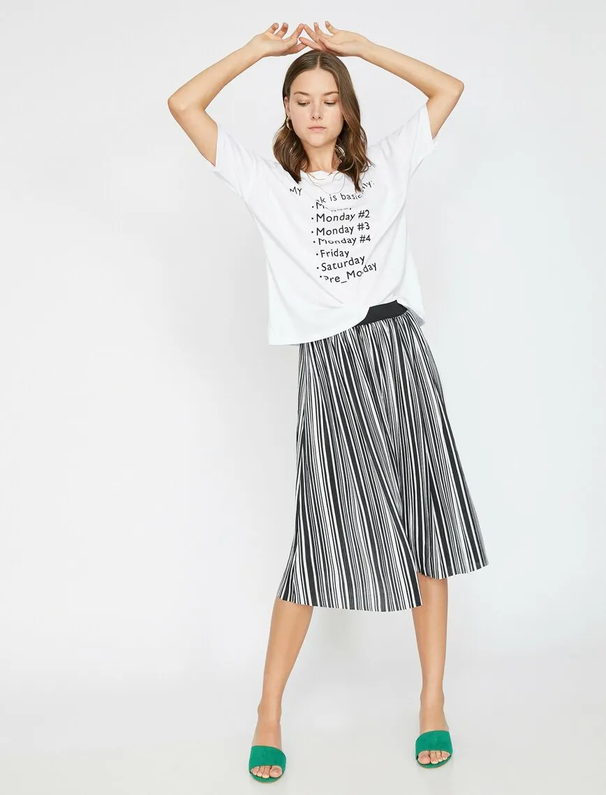 12203 Black Striped Midi Skirt