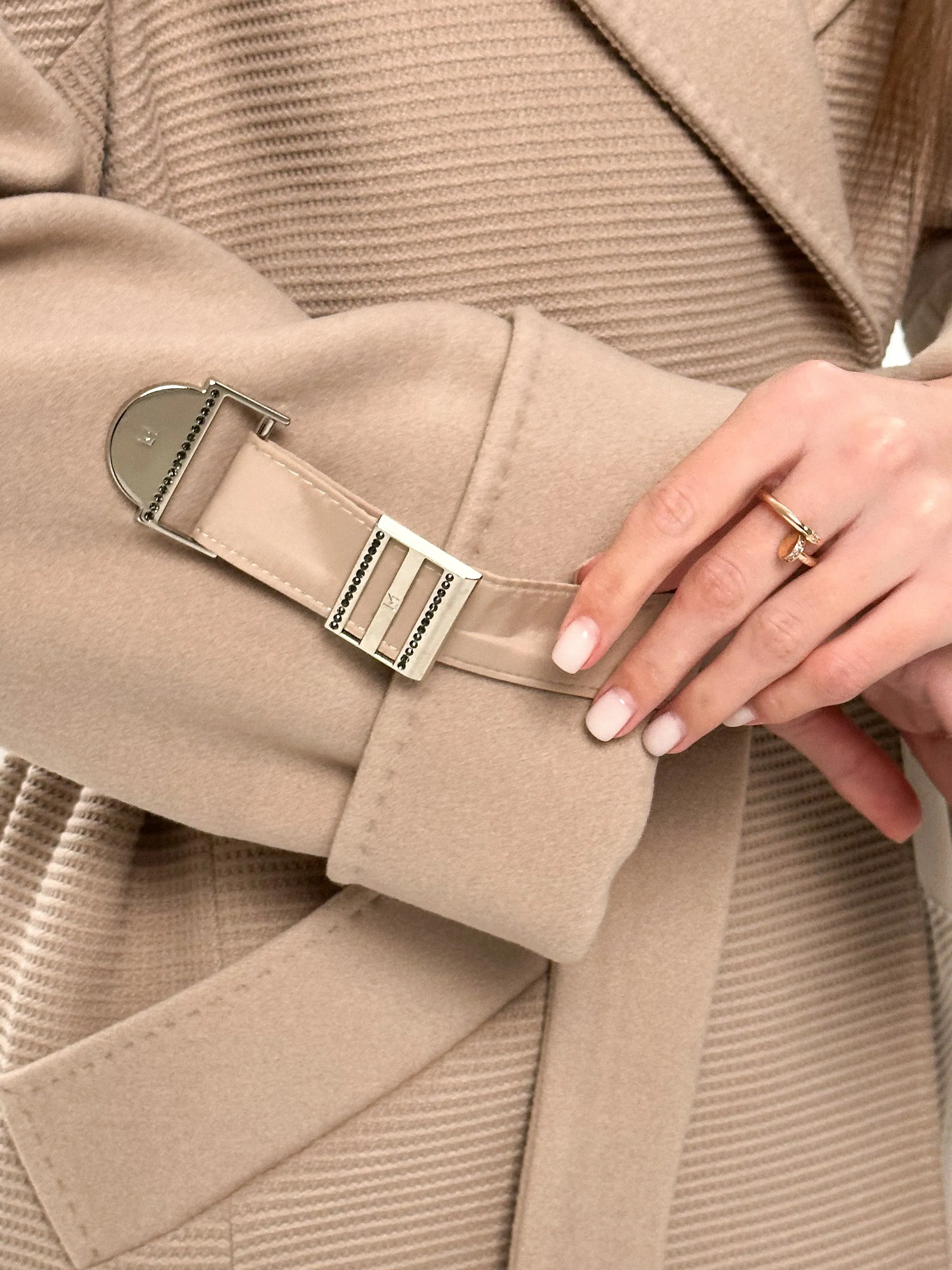 Derby Genuine Polar Fox Textured Cashmere Wool Coat