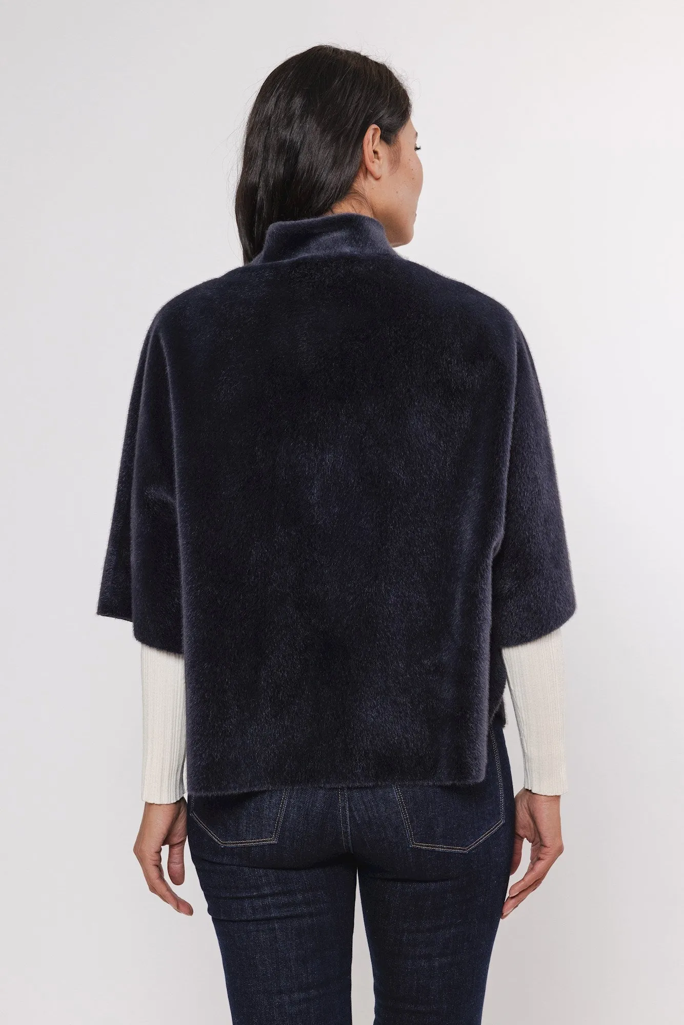 Rino & Pelle Faux Fur Cape | Navy / Black