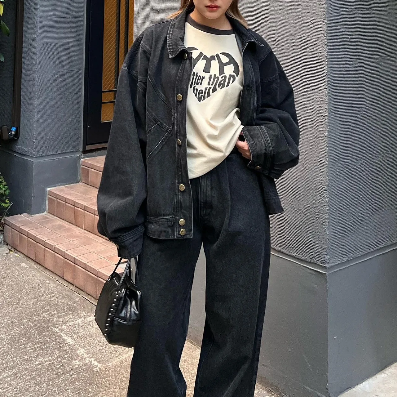 Tuck wide denim pants