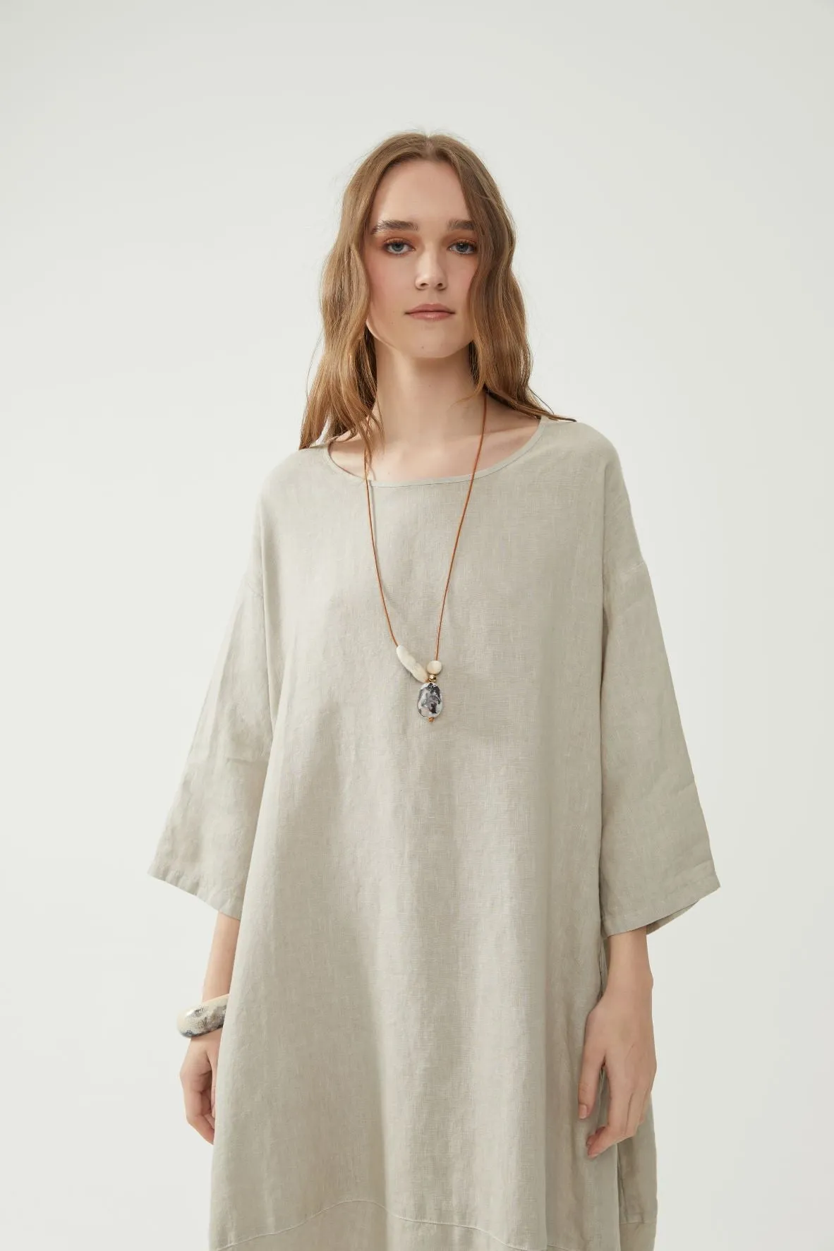 Tulip Dress Beige