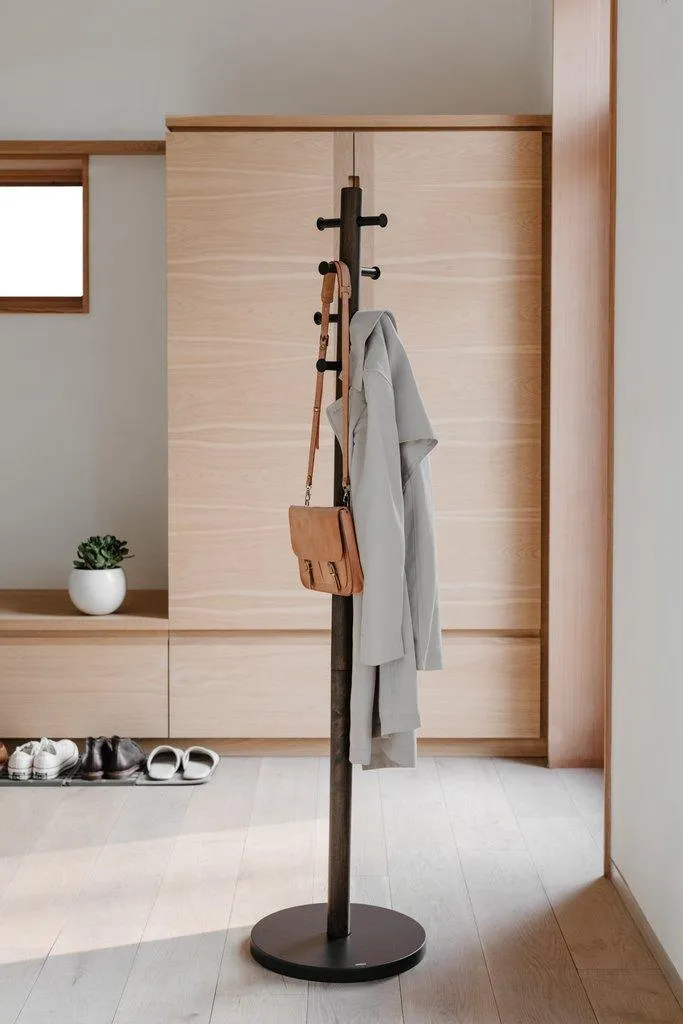 Umbra Pillar Coat Stand- Walnut